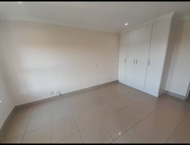 2 BEDROOM APARTMENT TO LET IN LA LUCIA